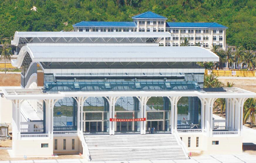 某部國(guó)防大禮堂（含大型建筑幕墻、鋼結(jié)構(gòu)工程）.jpg